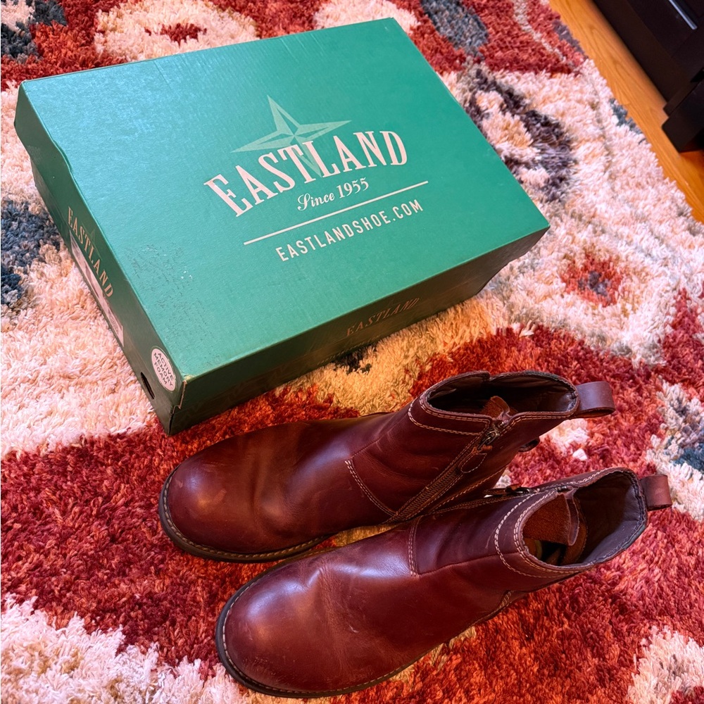 Eastland Men's Rich Brown Leather Boots